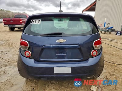 Zdjęcie 6 z 12 samochodu: 2016 CHEVROLET SONIC LT VIN:1G1JC6SH2G4133954 - miniatura