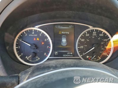 Zdjęcie 9 z 13 samochodu: 2017 NISSAN SENTRA S VIN:3N1AB7AP5HY352417 - miniatura