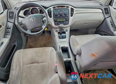 Zdjęcie 8 z 13 samochodu: 2005 TOYOTA HIGHLANDER VIN:JTEGD21A550126251 - miniatura