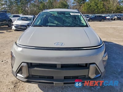 Piąte zdjęcie samochodu w środku: 2025 HYUNDAI KONA SEL VIN:KM8HB3AB4SU294413 - miniatura