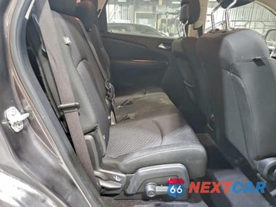 Zdjęcie 11 z 14 samochodu: 2020 DODGE JOURNEY SE VIN:3C4PDCABXLT232228 - miniatura