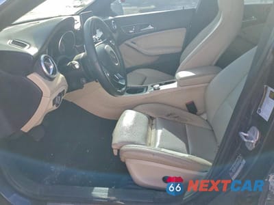 Zdjęcie 7 z 12 samochodu: 2017 MERCEDES-BENZ CLA 250 VIN:WDDSJ4EB0HN457516 - miniatura