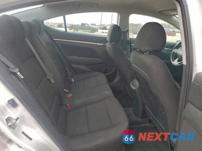 Zdjęcie 10 z 12 samochodu: 2020 HYUNDAI ELANTRA SEL VIN:5NPD84LF4LH551864 - miniatura
