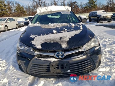 Piąte zdjęcie samochodu w środku: 2015 TOYOTA CAMRY HYBRID VIN:4T1BD1FK8FU176609 - miniatura