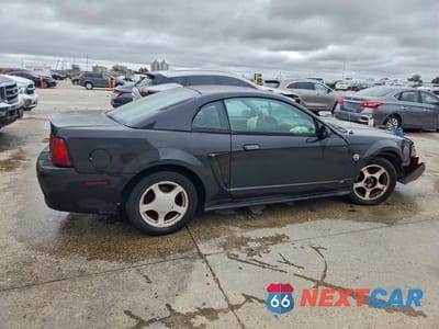 Trzecie zdjęcie samochodu z tyłu: 2004 FORD MUSTANG VIN:1FAFP406X4F222913 - miniatura