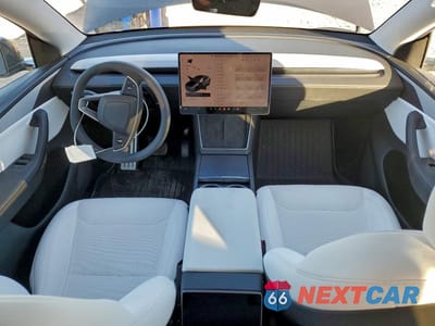 Zdjęcie 8 z 12 samochodu: 2026 TESLA MODEL Y VIN:7SAYGDEE9TA406231 - miniatura