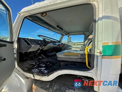 Zdjęcie 6 z 9 samochodu: 1995 FREIGHTLINER MEDIUM CONVENTIONAL FL60 VIN:1FV6GFAC5SL630734 - miniatura