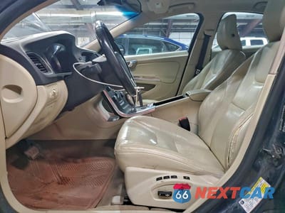 Zdjęcie 7 z 11 samochodu: 2012 VOLVO S60 T5 VIN:YV1622FS7C2123399 - miniatura