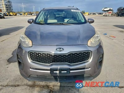 Piąte zdjęcie samochodu w środku: 2017 KIA SPORTAGE LX VIN:KNDPM3ACXH7134594 - miniatura