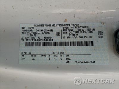 Zdjęcie 12 z 12 samochodu: 2023 FORD F600 SUPER DUTY BUCKET TRUCK VIN:1FDFF6LT6PDA03193 - miniatura