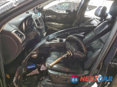 Zdjęcie 7 z 12 samochodu: 2012 JEEP GRAND CHEROKEE LAREDO VIN:1C4RJFAG3CC111440 - miniatura