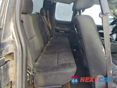 Zdjęcie 10 z 12 samochodu: 2012 CHEVROLET SILVERADO K1500 LS VIN:1GCRKREA1CZ337624 - miniatura