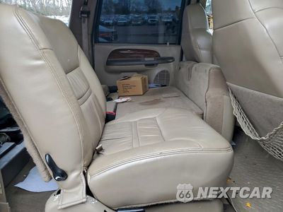 Zdjęcie 11 z 15 samochodu: 2000 FORD EXCURSION LIMITED VIN:1FMNU43S7YEB63026 - miniatura