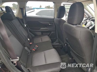 Zdjęcie 11 z 14 samochodu: 2018 MITSUBISHI OUTLANDER SE VIN:JA4AD3A33JZ023315 - miniatura
