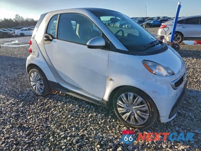 Czwarte zdjęcie samochodu z boku: 2015 SMART FORTWO PURE VIN:WMEEJ3BA0FK814478 - miniatura