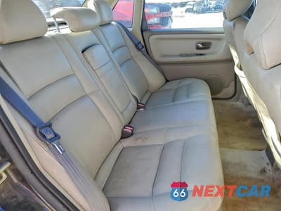 Zdjęcie 10 z 14 samochodu: 1999 VOLVO S70 GLT VIN:YV1LS56D4X1580320 - miniatura
