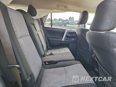 Zdjęcie 11 z 13 samochodu: 2021 TOYOTA 4RUNNER SR5 VIN:JTEEU5JR5M5236202 - miniatura