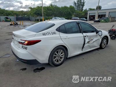 Trzecie zdjęcie samochodu z tyłu: 2025 TOYOTA CAMRY XSE VIN:4T1DAACK5SU042866 - miniatura