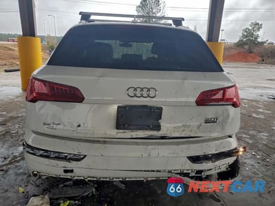 Zdjęcie 6 z 11 samochodu: 2018 AUDI Q5 PREMIUM VIN:WA1ANAFY2J2131049 - miniatura