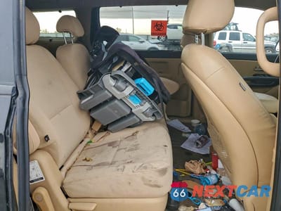 Zdjęcie 11 z 13 samochodu: 2015 KIA SEDONA LX VIN:KNDMB5C11F6068200 - miniatura