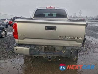 Zdjęcie 6 z 12 samochodu: 2021 TOYOTA TUNDRA CREWMAX SR5 VIN:5TFDY5F19MX990649 - miniatura