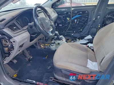 Zdjęcie 7 z 11 samochodu: 2019 HYUNDAI SONATA HYBRID VIN:KMHE24L39KA093980 - miniatura