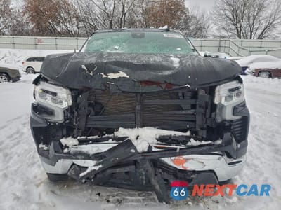 Piąte zdjęcie samochodu w środku: 2024 CHEVROLET SILVERADO K1500 LT-L VIN:3GCPDKEK1RG279363 - miniatura