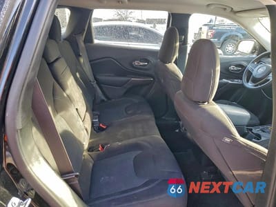 Zdjęcie 11 z 13 samochodu: 2019 JEEP CHEROKEE LATITUDE VIN:1C4PJLCB8KD205314 - miniatura