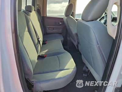 Zdjęcie 10 z 14 samochodu: 2017 RAM 1500 SLT VIN:1C6RR6GG9HS768943 - miniatura