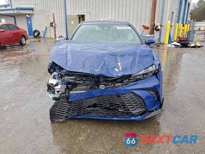 Piąte zdjęcie samochodu w środku: 2025 TOYOTA CAMRY SE VIN:4T1DAACK3SU148331 - miniatura