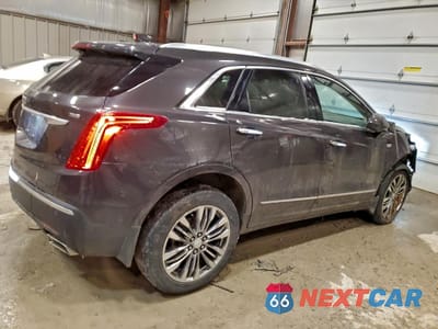 Trzecie zdjęcie samochodu z tyłu: 2018 CADILLAC XT5 PREMIUM LUXURY VIN:1GYKNFRS7JZ139972 - miniatura