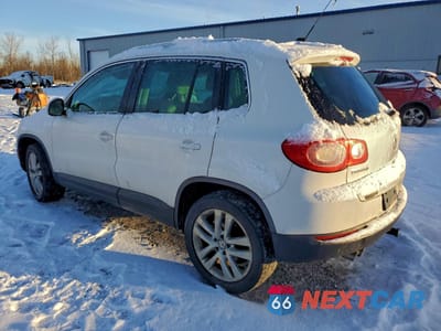 Drugie zdjęcie samochodu z przodu: 2011 VOLKSWAGEN TIGUAN S VIN:WVGBV7AX9BW511491 - miniatura