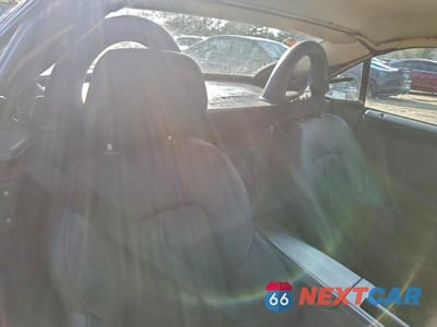 Zdjęcie 10 z 12 samochodu: 2004 MERCEDES-BENZ SLK VIN:WDBKK49F34F302434 - miniatura