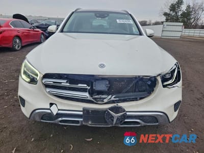 Piąte zdjęcie samochodu w środku: 2020 MERCEDES-BENZ GLC 300 4MATIC VIN:W1N0G8EB9LF857481 - miniatura