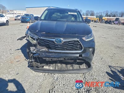 Piąte zdjęcie samochodu w środku: 2023 TOYOTA HIGHLANDER HYBRID LIMITED VIN:5TDEBRCH9PS131814 - miniatura