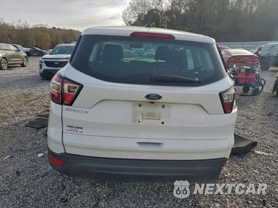 Zdjęcie 6 z 15 samochodu: 2017 FORD ESCAPE S VIN:1FMCU0F74HUB85952 - miniatura