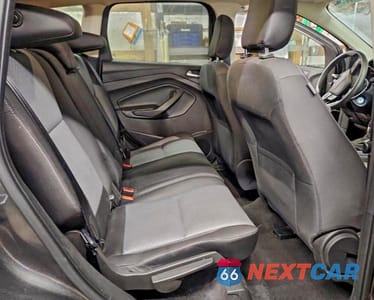 Zdjęcie 11 z 13 samochodu: 2018 FORD ESCAPE SE VIN:1FMCU9GD1JUA23713 - miniatura