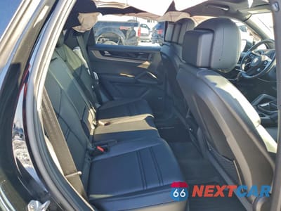 Zdjęcie 11 z 15 samochodu: 2025 PORSCHE CAYENNE E-HYBRID VIN:WP1AE2AY4SDA16914 - miniatura