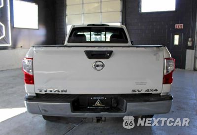 Zdjęcie 6 z 10 samochodu: 2017 NISSAN TITAN S VIN:1N6AA1R87HN548279 - miniatura