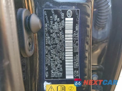 Zdjęcie 12 z 12 samochodu: 2018 LEXUS ES 350 VIN:58ABK1GGXJU113769 - miniatura