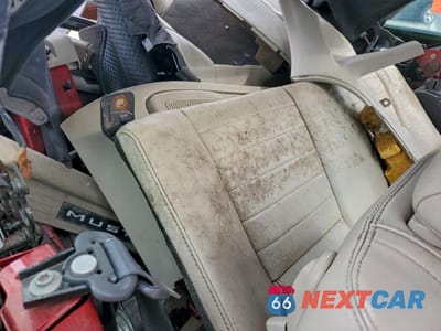 Zdjęcie 10 z 11 samochodu: 2010 FORD MUSTANG VIN:1ZVBP8EN5A5167561 - miniatura