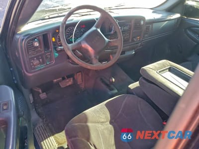 Zdjęcie 8 z 14 samochodu: 2000 GMC NEW SIERRA K1500 VIN:1GTEK14V8YZ295772 - miniatura