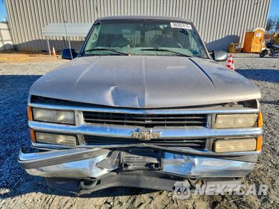 Piąte zdjęcie samochodu w środku: 1998 GMC SIERRA C1500 VIN:1GTEC19R3WR514305 - miniatura