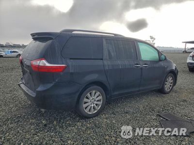 Trzecie zdjęcie samochodu z tyłu: 2017 TOYOTA SIENNA XLE VIN:5TDDZ3DC7HS185685 - miniatura