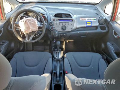 Zdjęcie 8 z 14 samochodu: 2009 HONDA FIT VIN:JHMGE88249S059816 - miniatura