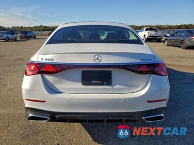 Zdjęcie 6 z 12 samochodu: 2024 MERCEDES-BENZ E 350 4MATIC VIN:W1KLF4HB1RA029917 - miniatura