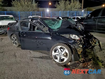 Czwarte zdjęcie samochodu z boku: 2023 HYUNDAI ELANTRA SEL VIN:KMHLS4AG7PU518535 - miniatura