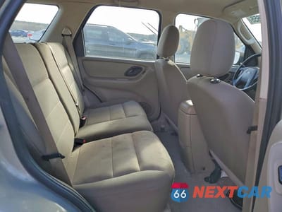 Zdjęcie 11 z 13 samochodu: 2005 FORD ESCAPE XLS VIN:1FMYU92ZX5KA88358 - miniatura