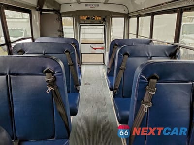 Zdjęcie 6 z 11 samochodu: 2025 FORD E 450 - SCHOOL BUS VIN:1FDFE4FN0SDD04359 - miniatura