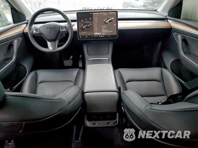 Zdjęcie 8 z 11 samochodu: 2024 TESLA MODEL Y VIN:7SAYGDEE5RF070427 - miniatura